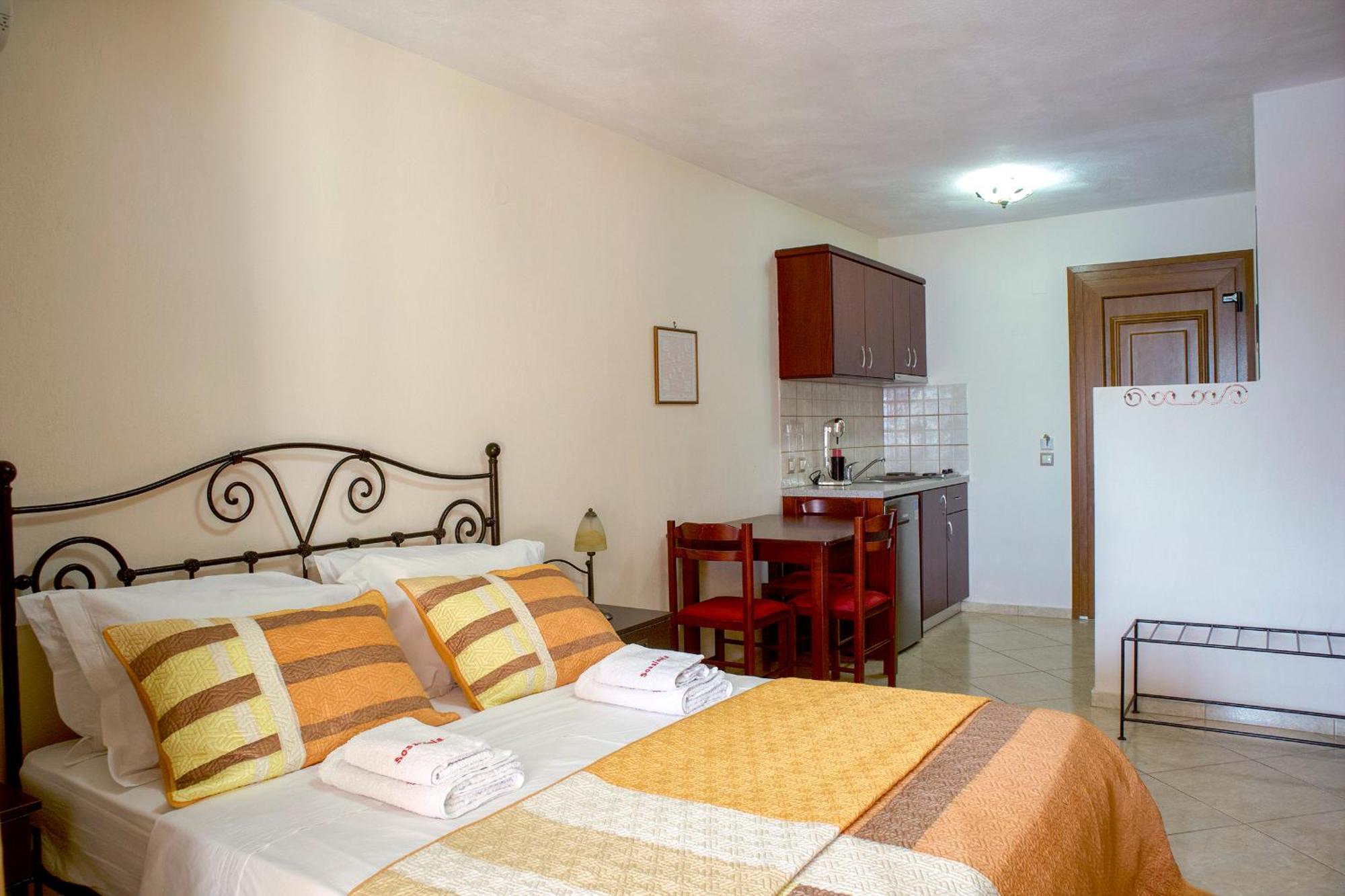 Aparthotel Sossinola Steni Vala Alonissos Esterno foto