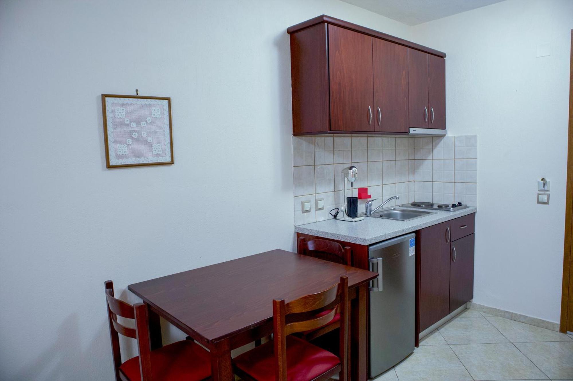 Aparthotel Sossinola Steni Vala Alonissos Esterno foto